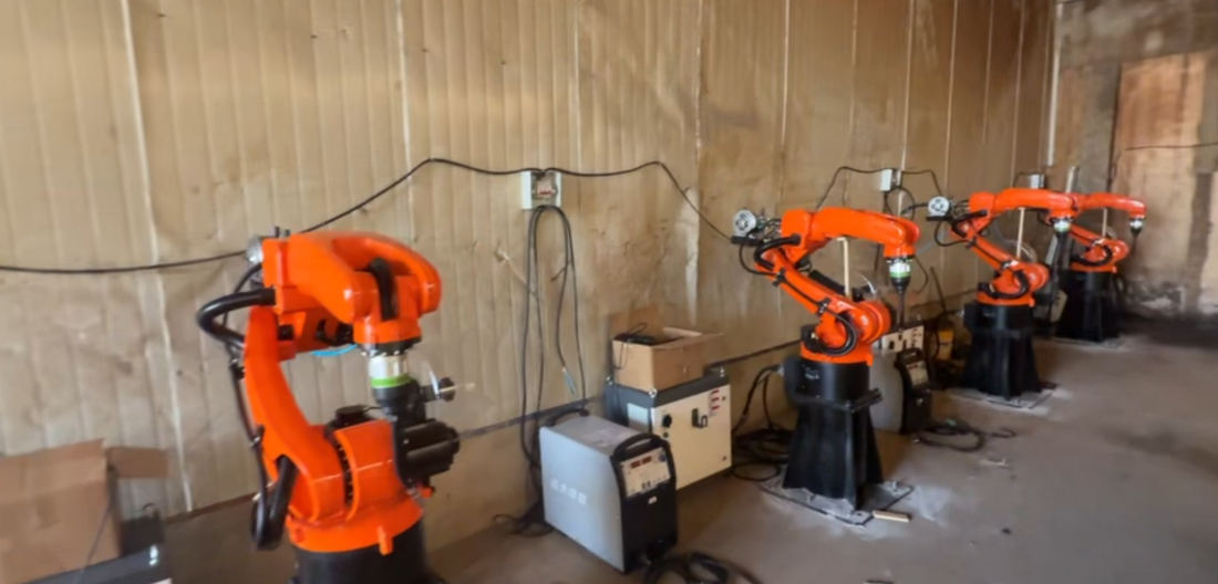 Batch of four XARP XP1440-15W six-axis industrial welding robots ordered by existing customer